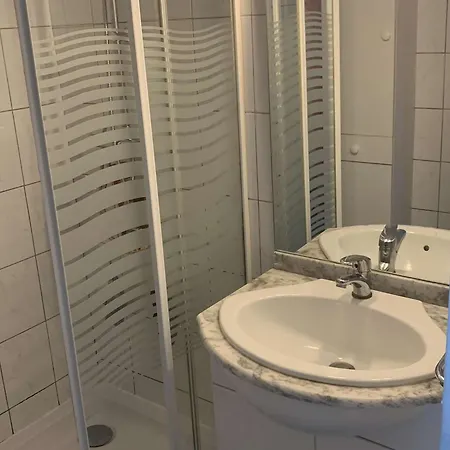 Avec Climatisation Et Parking Securise, 4 Couchages - Fr-1-731-144 Apartamento